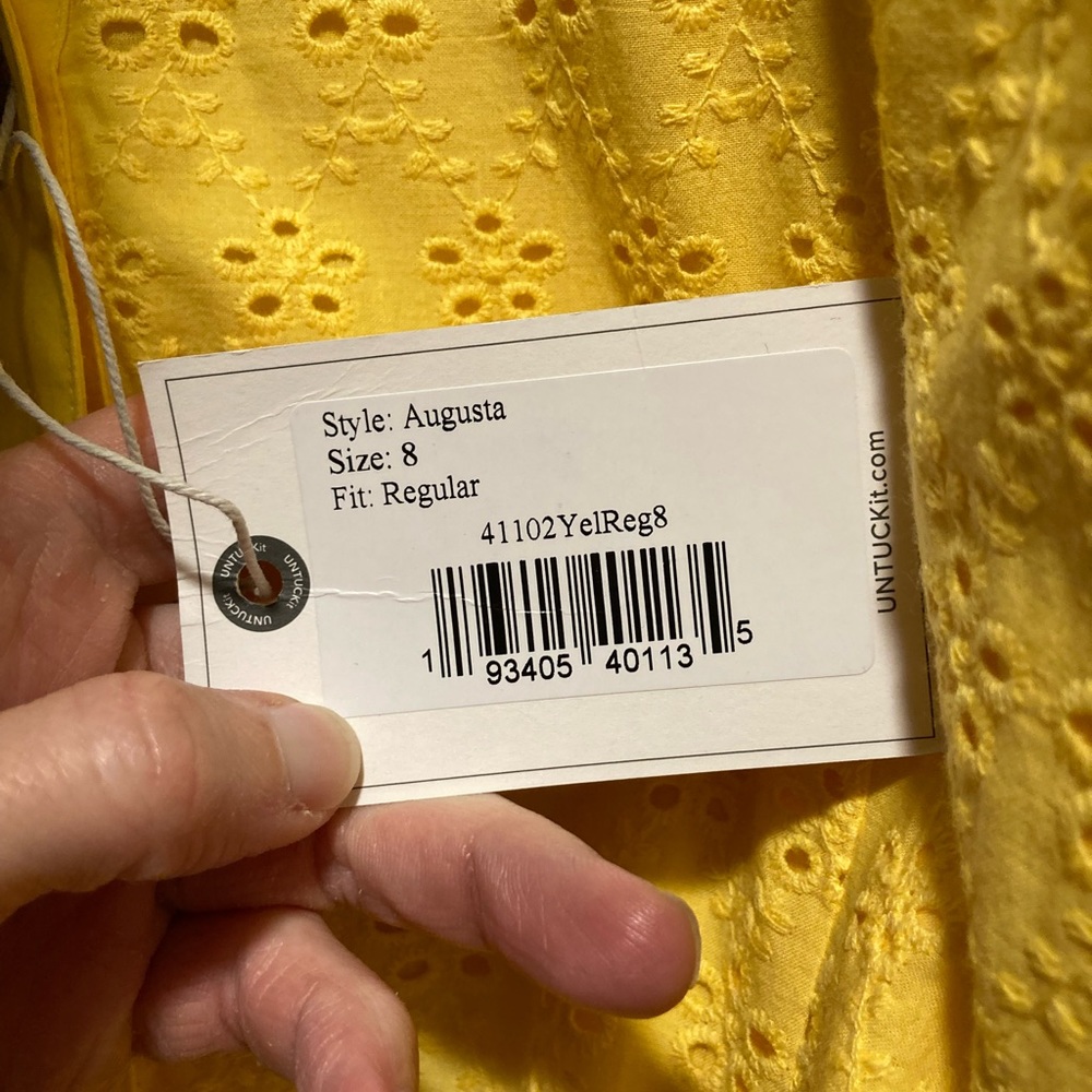Cotton Eyelet Short Sleeve Augusta Dress (untuckit) - Picture 6 of 9